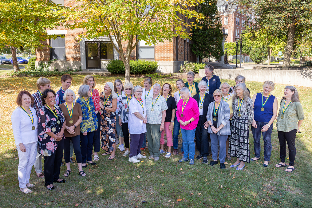 Members of the Class of 1975 – Keuka College's newest Pathfinders – gather outside the Dahlstrom Student Center following the Pathfinders Luncheon on Friday, Sept. 26.